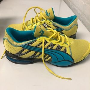 puma running sneakers